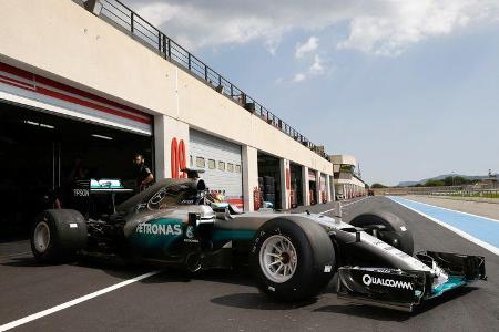 Mercedes - Pirelli 2017 Reifen-Test - Paul Ricard - 2016