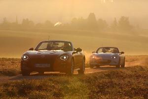 Fiat 124 Spider und Mazda MX-5 im Vergleich