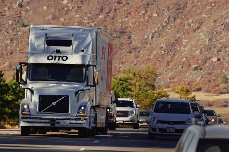 Autonomer Otto Truck Uber Volvo VNL 780