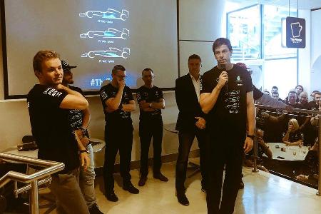 Mercedes - Titel-Party 2016 - Brixworth & Brackley