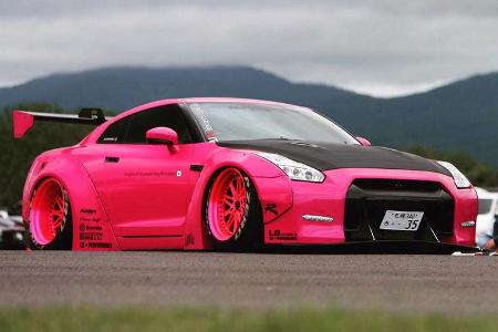 Liberty Walk - Nissan GT-R - Tuning