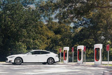 Tesla Supercharger