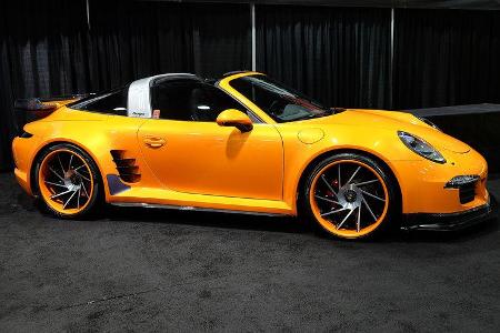 11/2016 Tuning Los Angeles Auto Show 2099