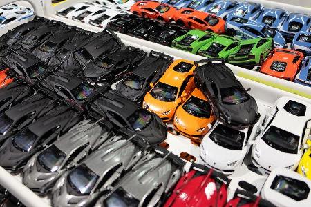 11/2016 Tuning Los Angeles Auto Show 2135
