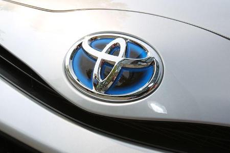 Toyota Yaris Hybrid, Logo