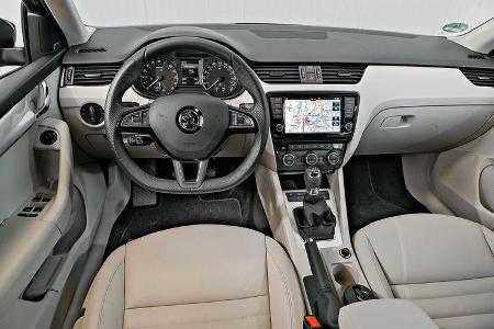 Skoda Octavia Combi 2.0 TDI, Cockpit