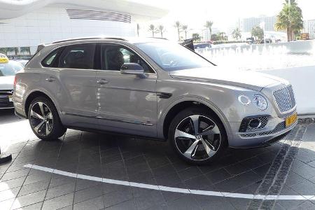 Bentley Bentayga - Carspotting - GP Abu Dhabi 2016