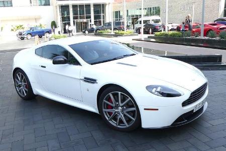 Aston Martin Vantage - Carspotting - GP Abu Dhabi 2016