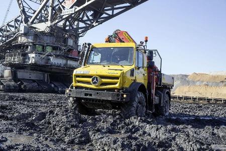 Mercedes-Benz Unimog U 5023, Exterieur, zink-gelb, OM 934 Euro VI mit 170 kW (231 PS), 5,1 L Hubraum, Getriebe UG 100/8, zus...