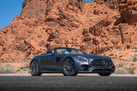 Mercedes-AMG-GT-Roadster