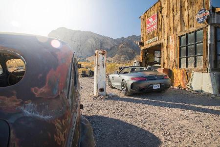 Mercedes-AMG-GT-Roadster