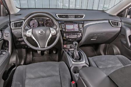 Nissan Qashqai 1.6 dCi 4x4, Cockpit