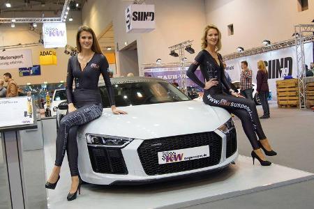 Essen Motor Show 2016, Girls