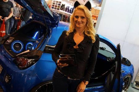 Essen Motor Show 2016, Girls