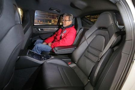 Porsche Panamera 4S, Fondsitze