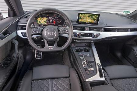 Audi S4 Avant 3.0 TFSI Quattro, Cockpit