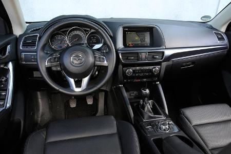 Mazda CX-5 G 150 AWD, Cockpit