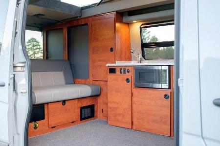 Sportsmobile Mercedes Sprinter 4x4 Wohnmobil
