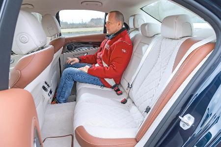 Mercedes E 220 d, Fondsitz