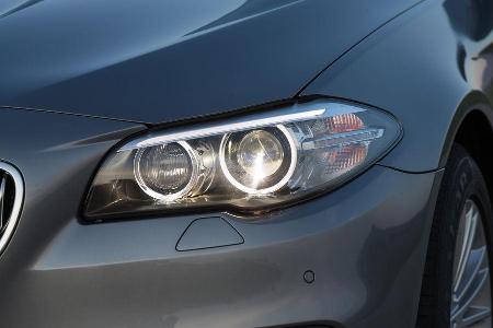 BMW 520d, Frontscheinwerfer