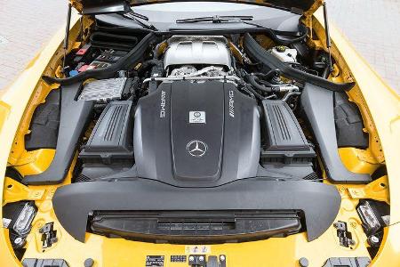 Mercedes AMG GT S, Motor