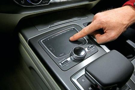 Audi Q7, Touchpad