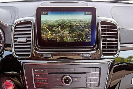 Mercedes GLE, Navi, Bildschirm