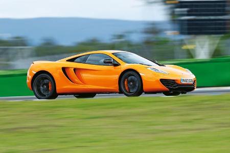 McLaren MP4-12C, Beschleunigung