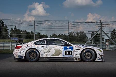 BMW M4 GTS vs BMW M6 GT3