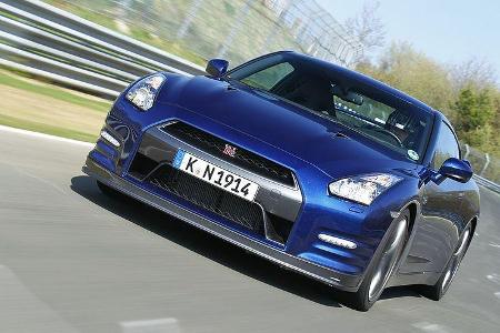 Nissan GT-R
