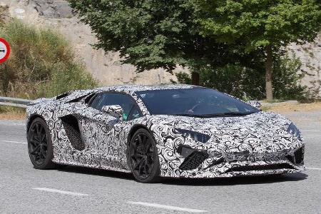 Lamborghini Aventador Erlkönig