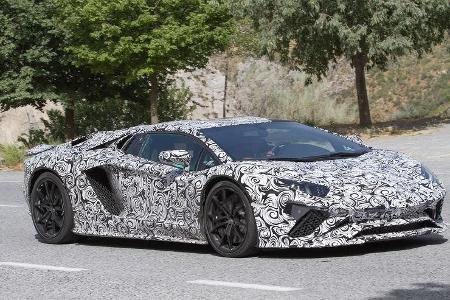 Lamborghini Aventador Erlkönig