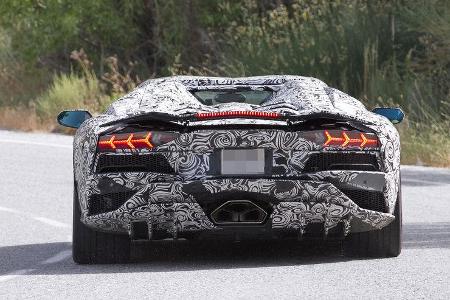 Lamborghini Aventador Erlkönig