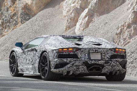 Lamborghini Aventador Erlkönig