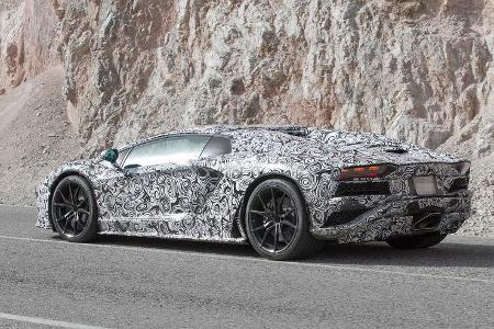 Lamborghini Aventador Erlkönig