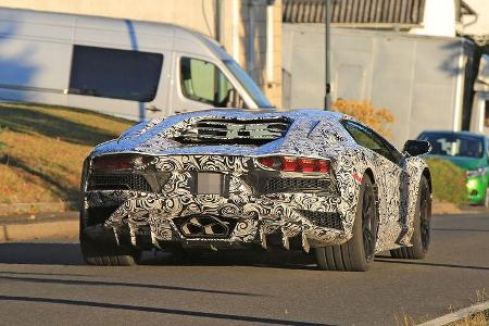 Lamborghini Aventador Erlkönig