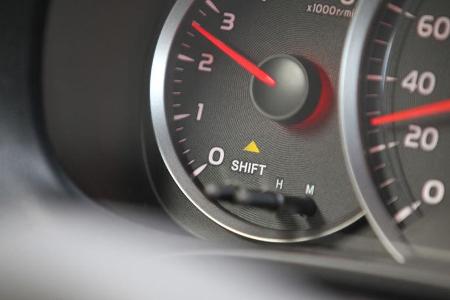 Toyota Yaris 1.4D-4D, Rundinstrumente
