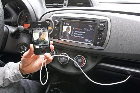 Toyota Yaris 1.4D-4D, Smartphone, Anschluss