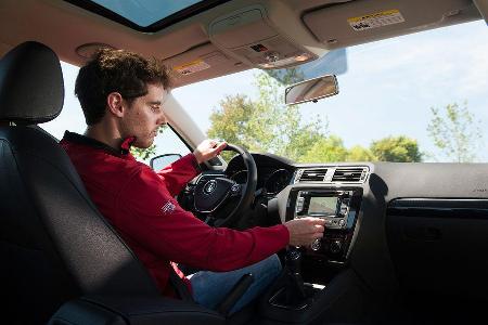 VW Jetta 2014, Innenraum, Cockpit