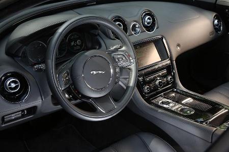 Jaguar XJ 3.0 D LWB, Cockpit
