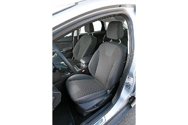 Ford Focus 1.0 Ecoboost, Fahrersitz