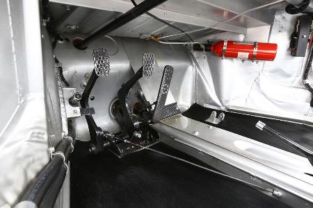 Glckler-Porsche, Pedalerie