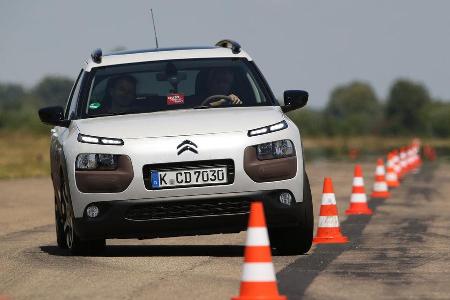 Citroen C4 Cactus Blue HDI 100, Frontansicht Citroen C4 Cactus Blue HDI 100, Frontansicht