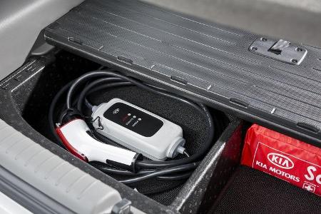 Kia Soul EV, ams, Fahrbericht, Stecker