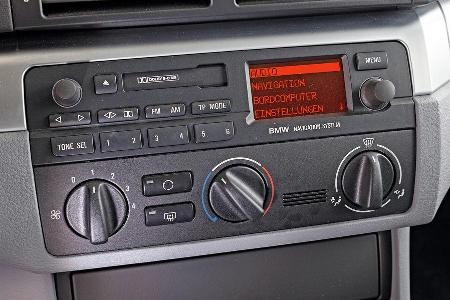 BMW 320d, Radio