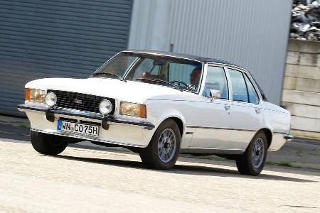 Opel Commodore B, Frontansicht
