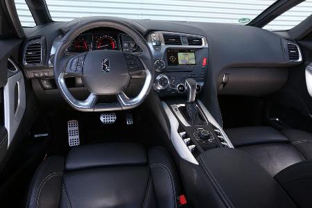 Citron DS 5 Blue HDi, Cockpit, Lenkrad