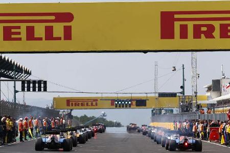 Start - Formel 1 - GP Ungarn - 24. Juli 2016