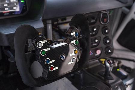 BMW M4 GT4 - Motorsport