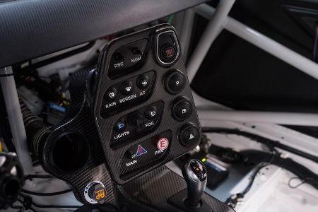 BMW M4 GT4 - Motorsport